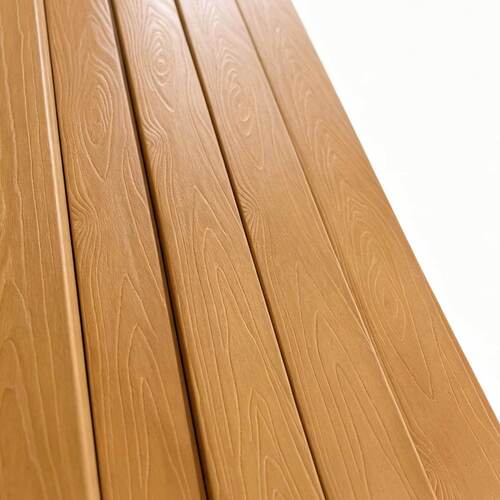 US Landscaping Company Scales Plastic Lumber Imports from Sample Trial to Monthly 40HQ Containers Since 2020